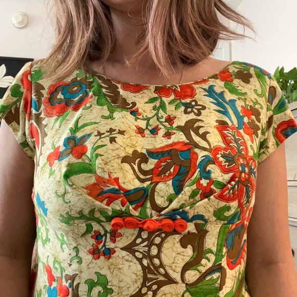 1960s Hawaiian Waterfall Dress - Picture 4 of 4